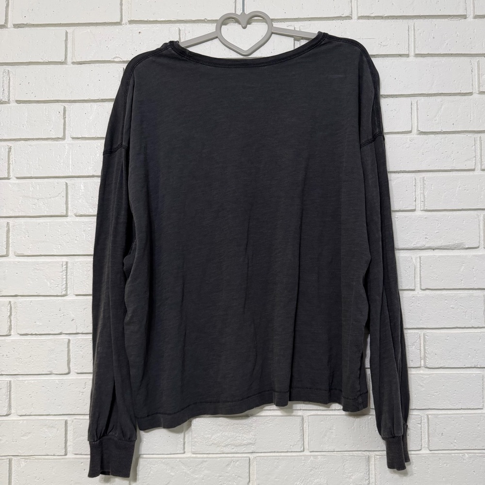 Universal Thread Charcoal Gray Long Sleeve Tee Women’s XXL - Picture 2 of 3